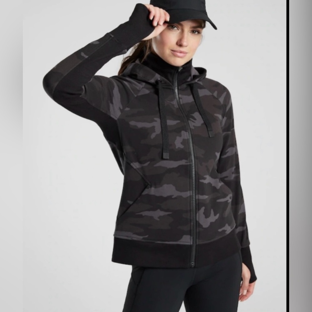 Athleta Black Camo Triumph Hoodie